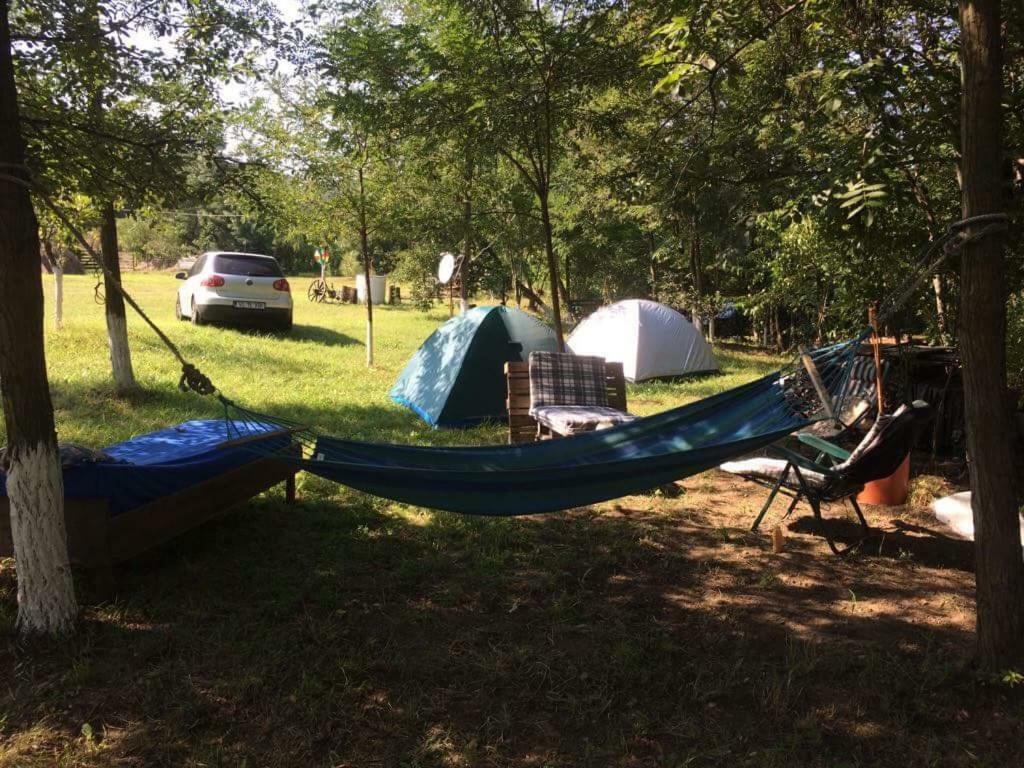 Camping in Clisura Dunarii Ieşelniţa Esterno foto